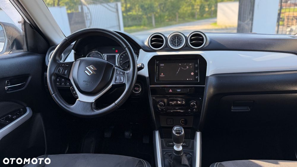 Suzuki Vitara 1.6 DDiS (4x4) Allgrip Comfort - 20