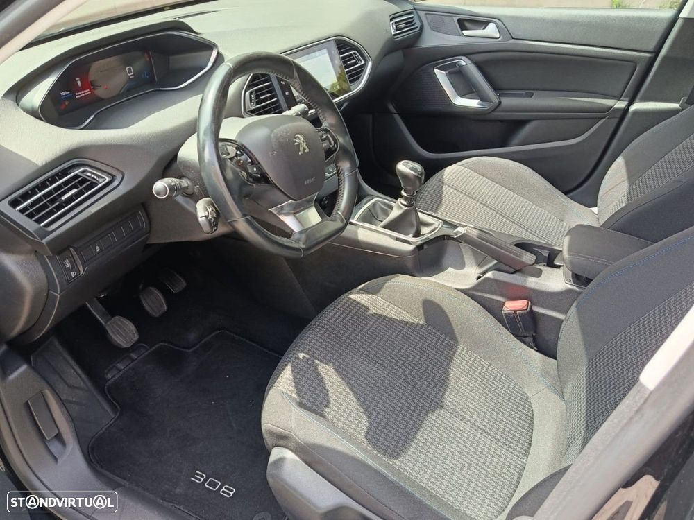 Peugeot 308 1.5 BlueHDi Style - 18