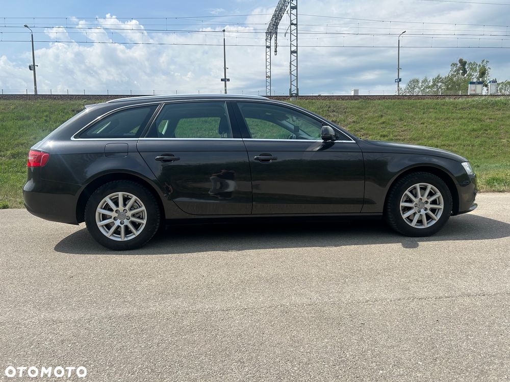 Audi A4 Avant 2.0 TDI - 6