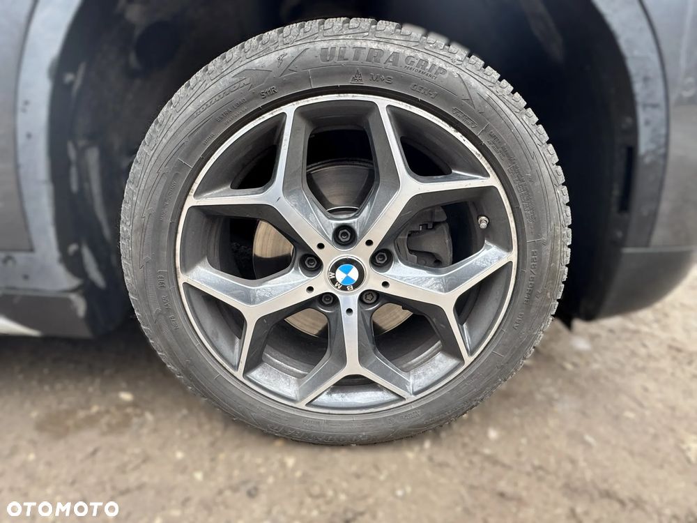 BMW X1 sDrive18d xLine - 31