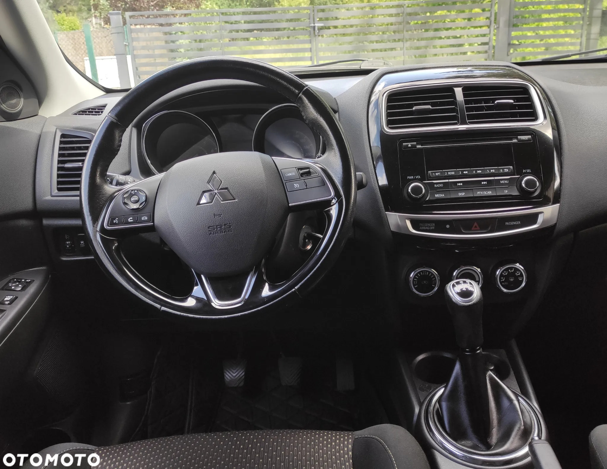Mitsubishi ASX - 9