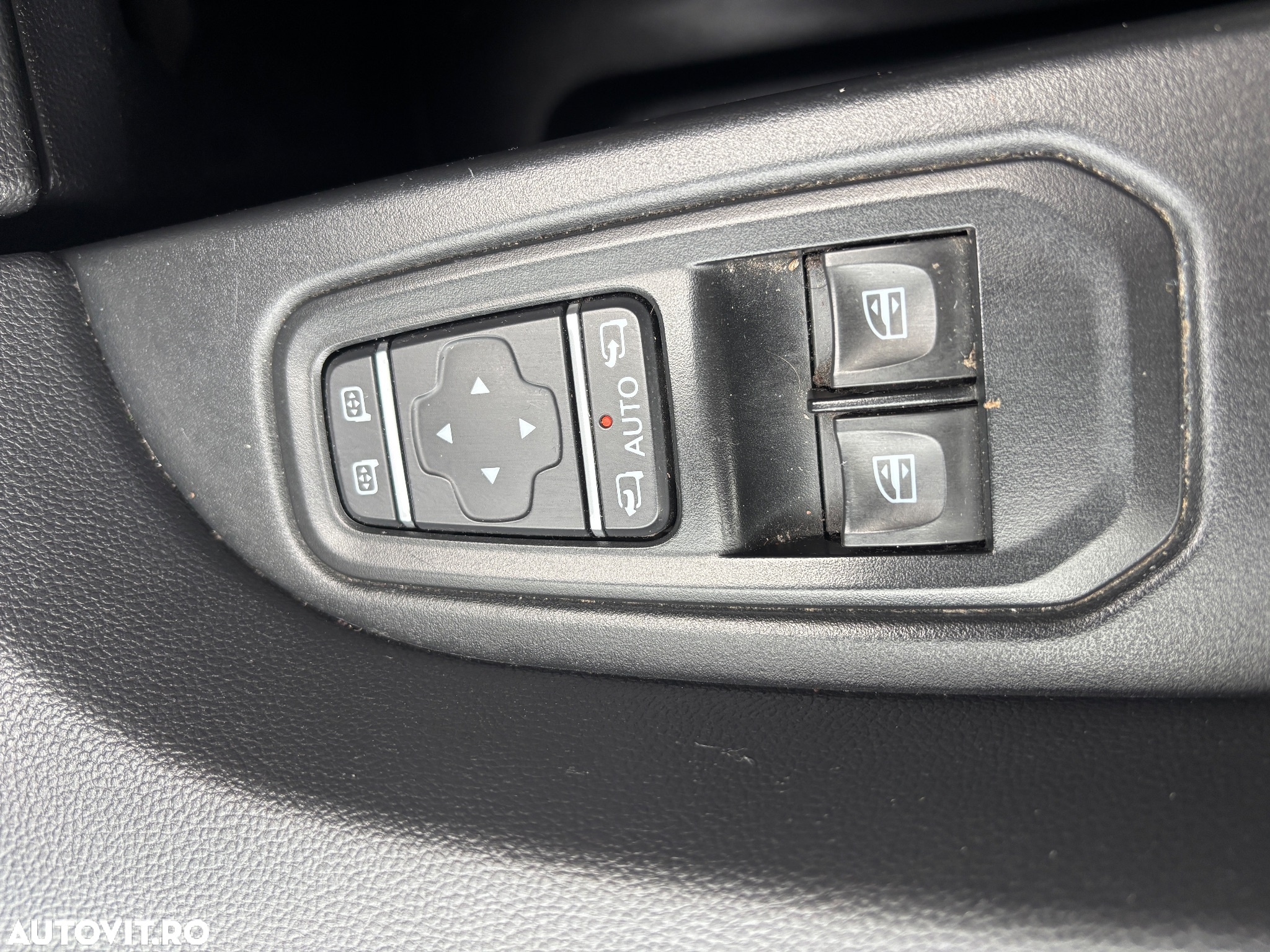 Renault TRAFIC - 18