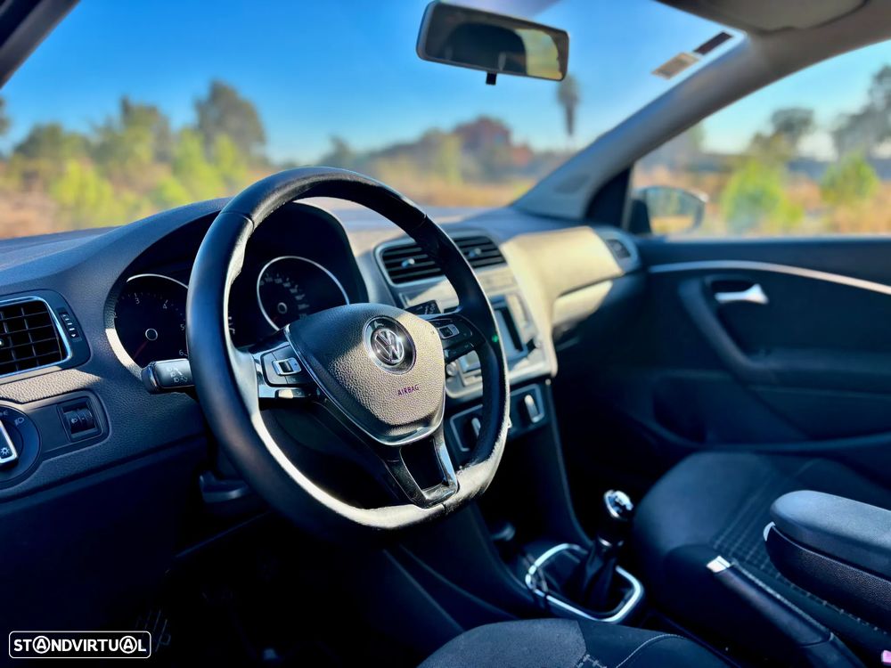 VW Polo 1.4 TDi Confortline - 2