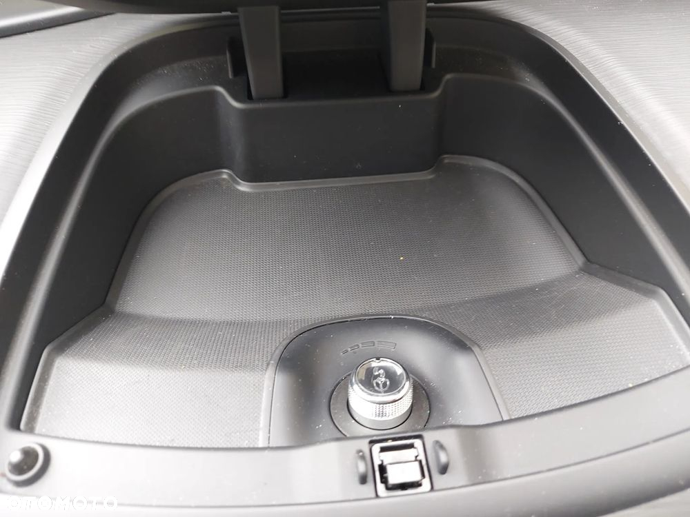 Citroën C3 Picasso 1.6i Exclusive - 22