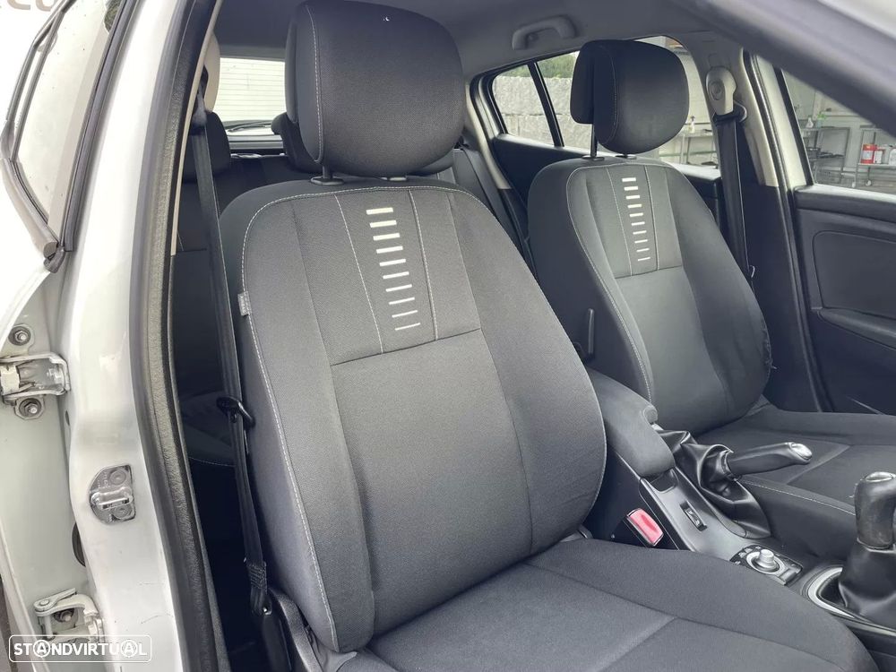 Renault Mégane 1.5 dCi Dynamique - 14