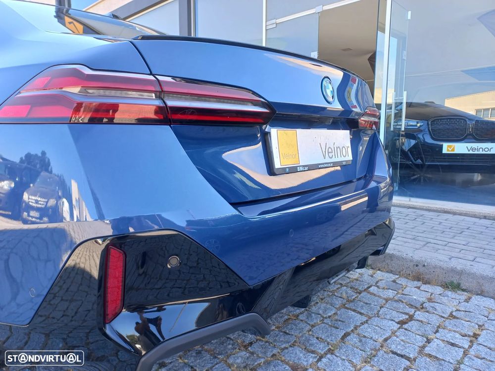 BMW i5 eDrive40 Pack Desportivo M - 18
