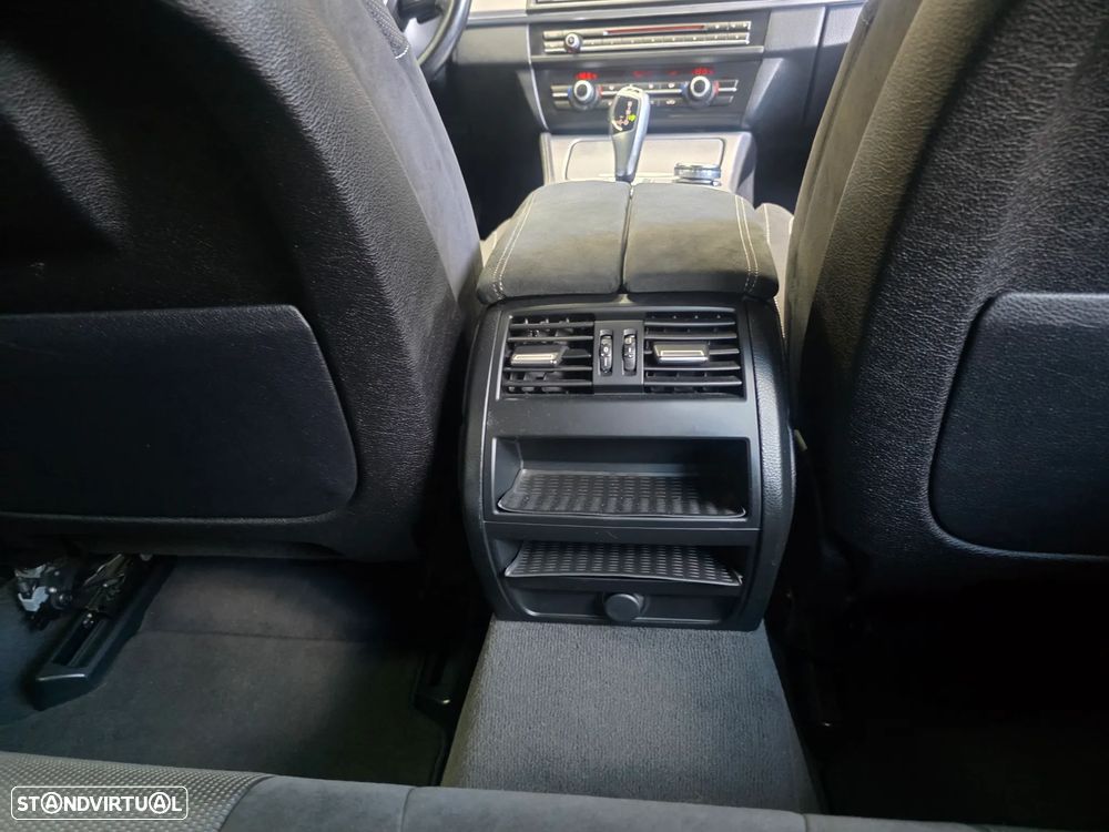 BMW 520 d xDrive Pack M Auto - 38