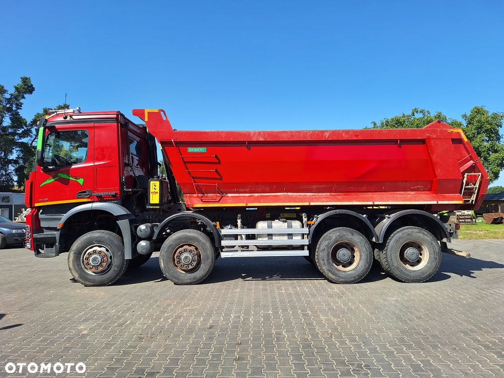 Mercedes-Benz Arocs 4145 - 9