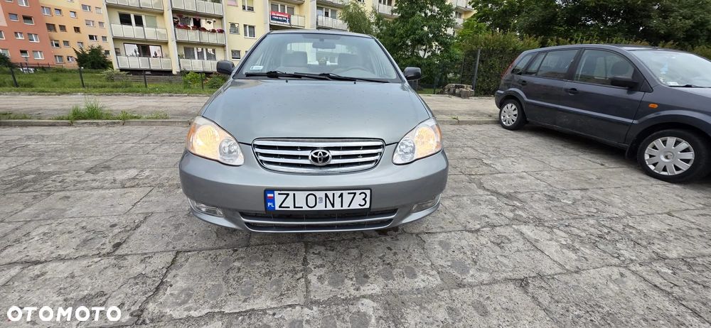 Toyota Corolla - 3