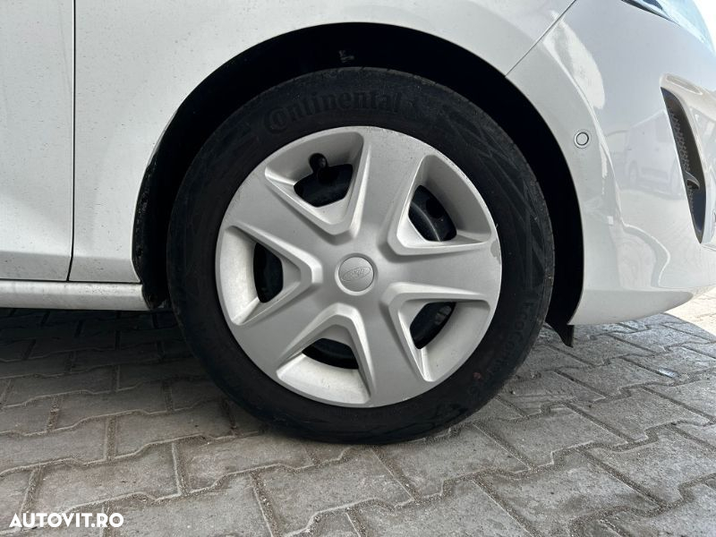 Ford Fiesta - 8