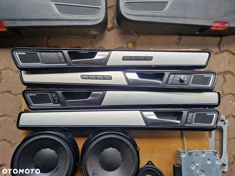 Volkswagen Touareg II Zestaw Audio 7P6035466 Komplet - 4