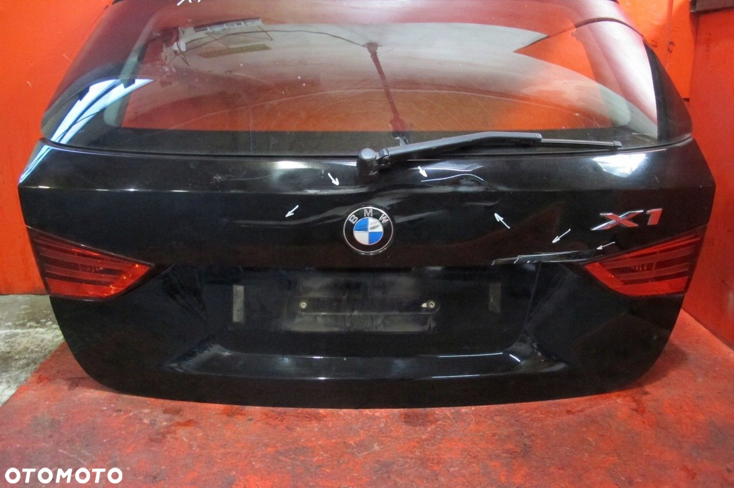 BMW X1 E84 LCI LIFT KLAPA SZYBA BAGAŻNIKA TYŁ TYLNA 668 SCHWARZ 2 - 6