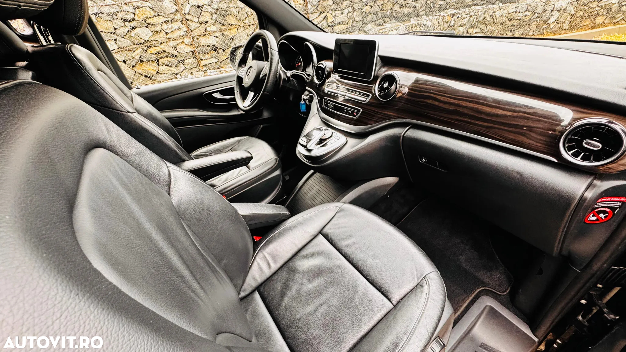 Mercedes-Benz V 220 d Combi Extra-Lung 163 CP RWD 9AT Avantgarde - 12