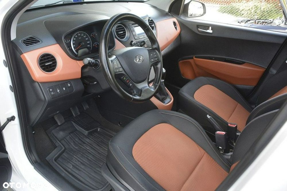 Hyundai i10 - 16
