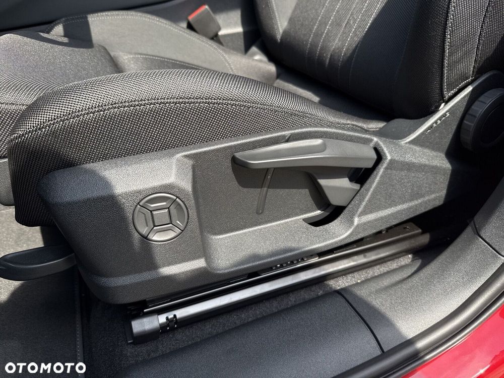Audi Q3 Sportback - 12