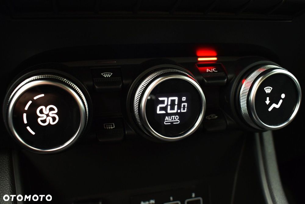 Renault Captur - 26