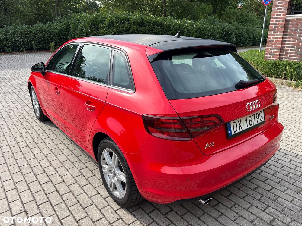 Audi A3 Sportback 1.2 TFSI Ambiente - 32