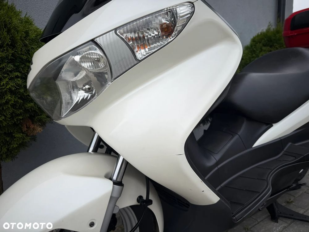 Suzuki Burgman - 30