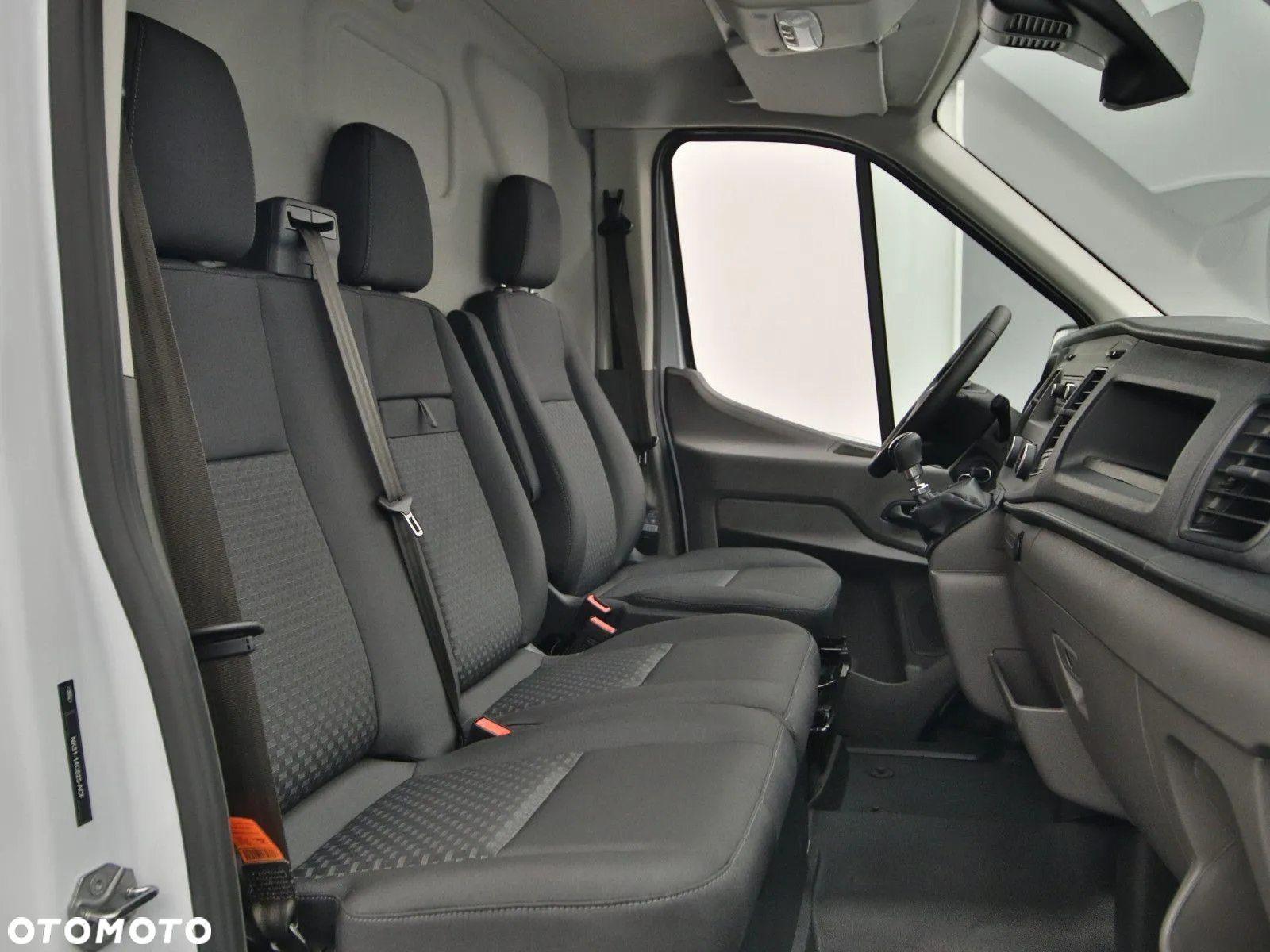 Ford Transit L2H2 130KM Trend OFERTA NAJMU - 10
