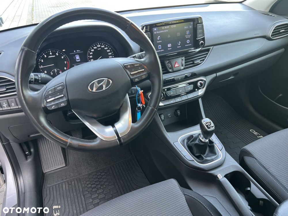 Hyundai i30 - 25