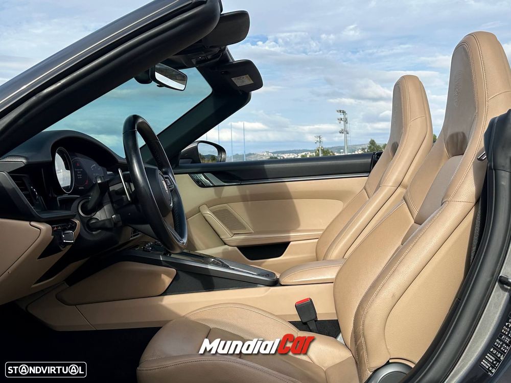 Porsche 911 (992) Carrera S Cabriolet PDK - 26
