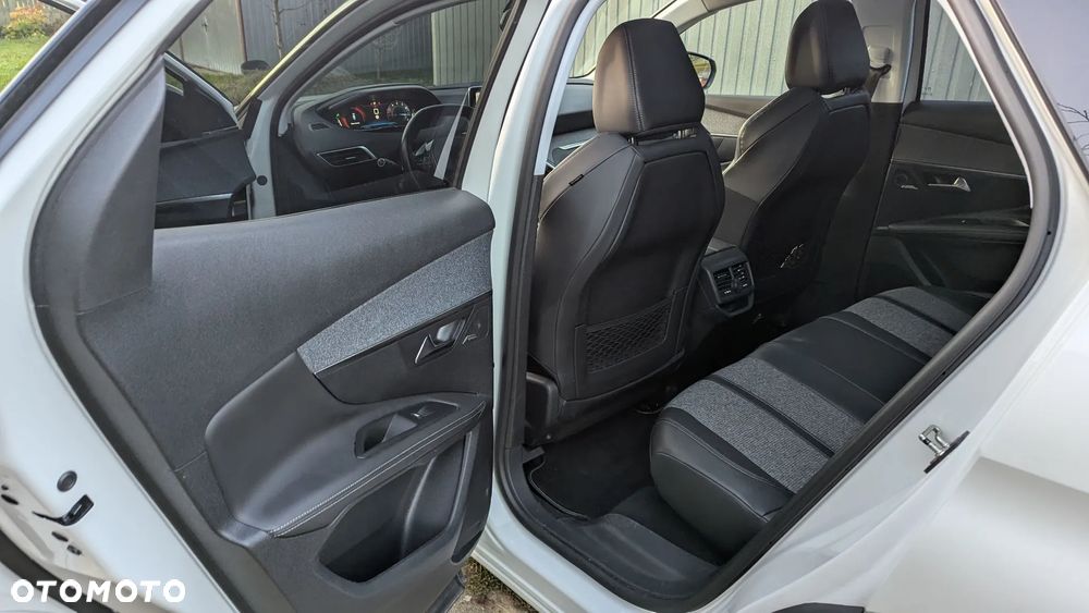 Peugeot 3008 1.6 THP Allure S&S EAT6 - 9