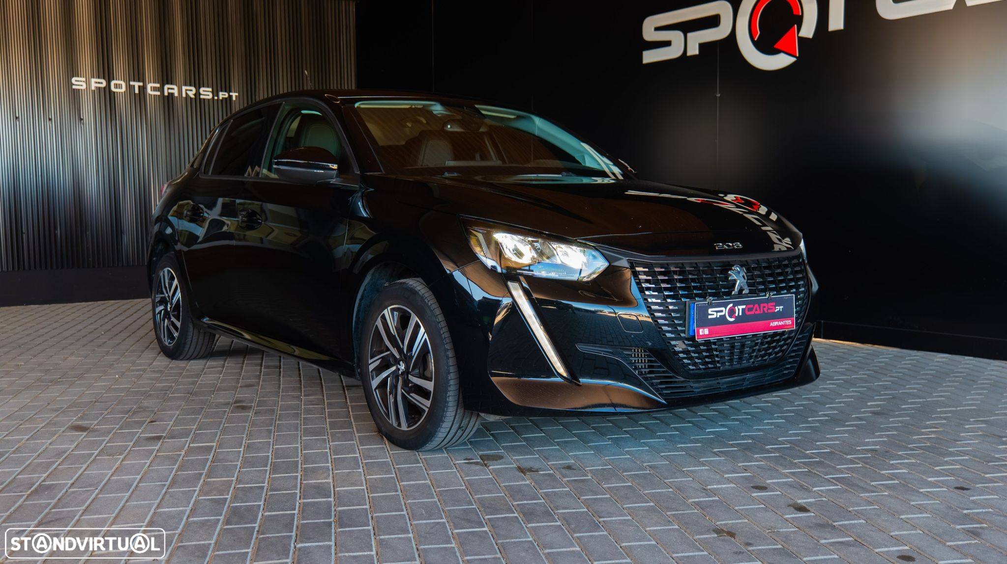 Peugeot 208 1.2 PureTech Allure EAT8 - 3