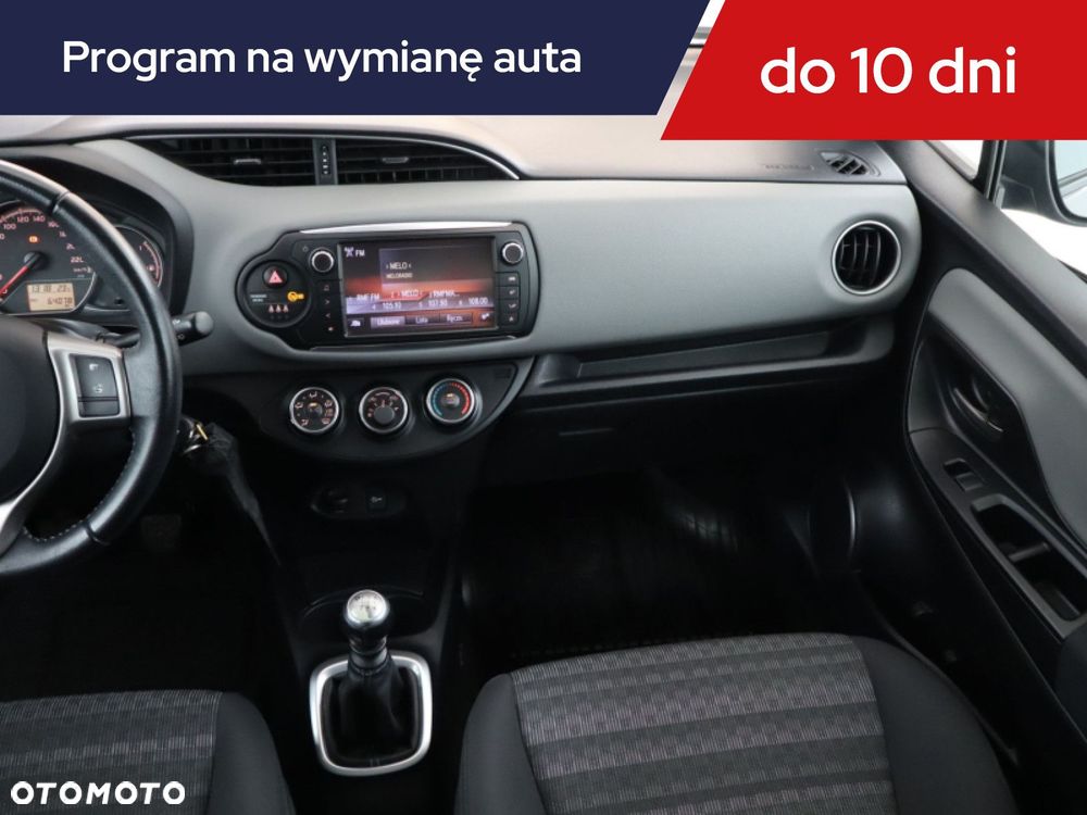 Toyota Yaris - 10