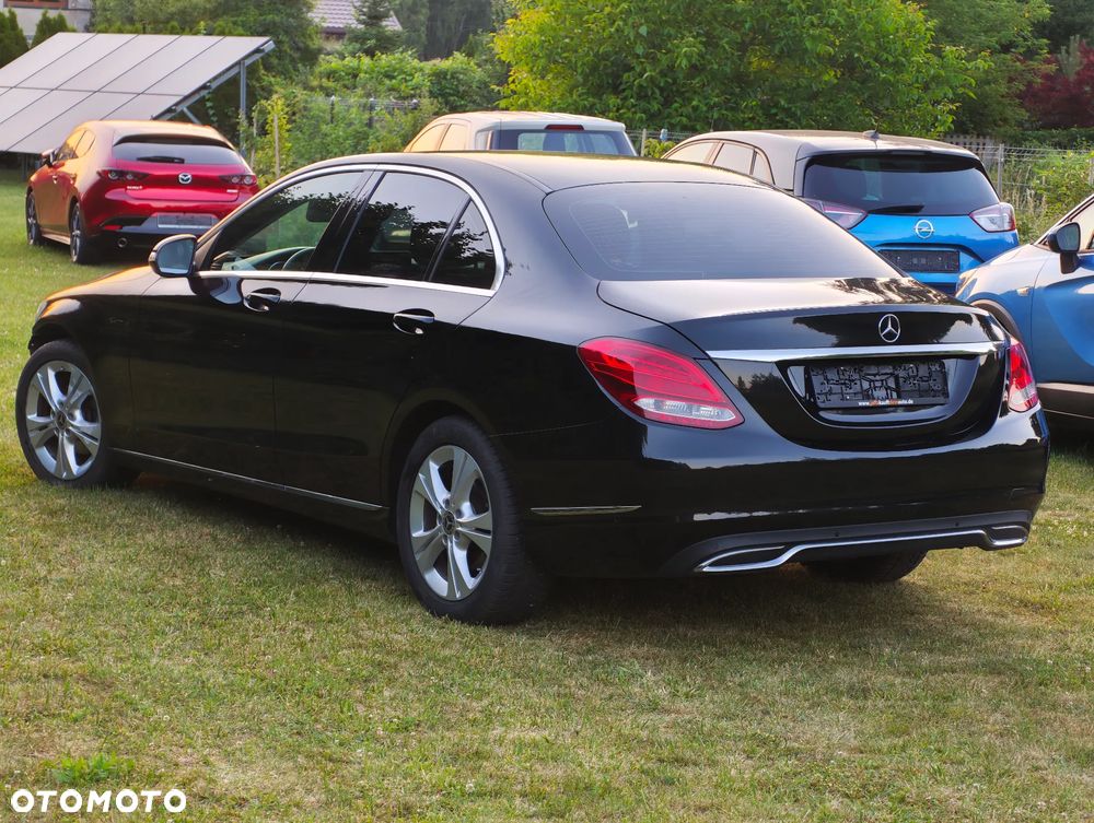 Mercedes-Benz Klasa C 180 7G-TRONIC Avantgarde - 22
