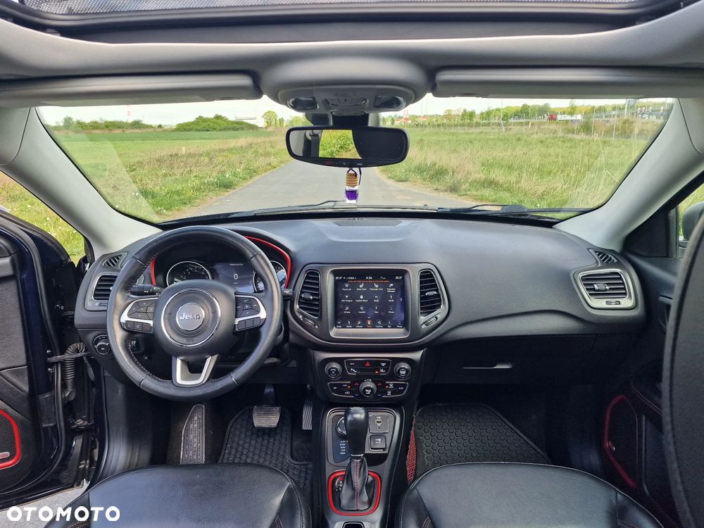 Jeep Compass - 21
