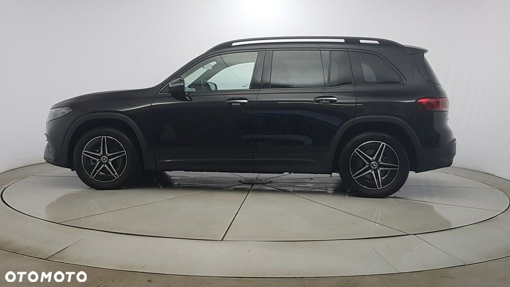 Mercedes-Benz EQB - 4