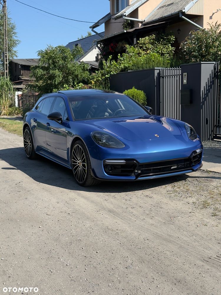 Porsche Panamera Turbo S e-Hybrid Sport Turismo - 4