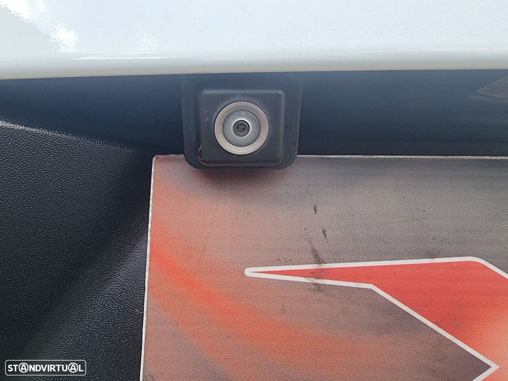 Kia Sportage 1.7 CRDI ISG LX - 28