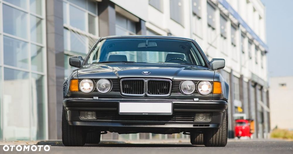BMW Seria 7 750i - 3