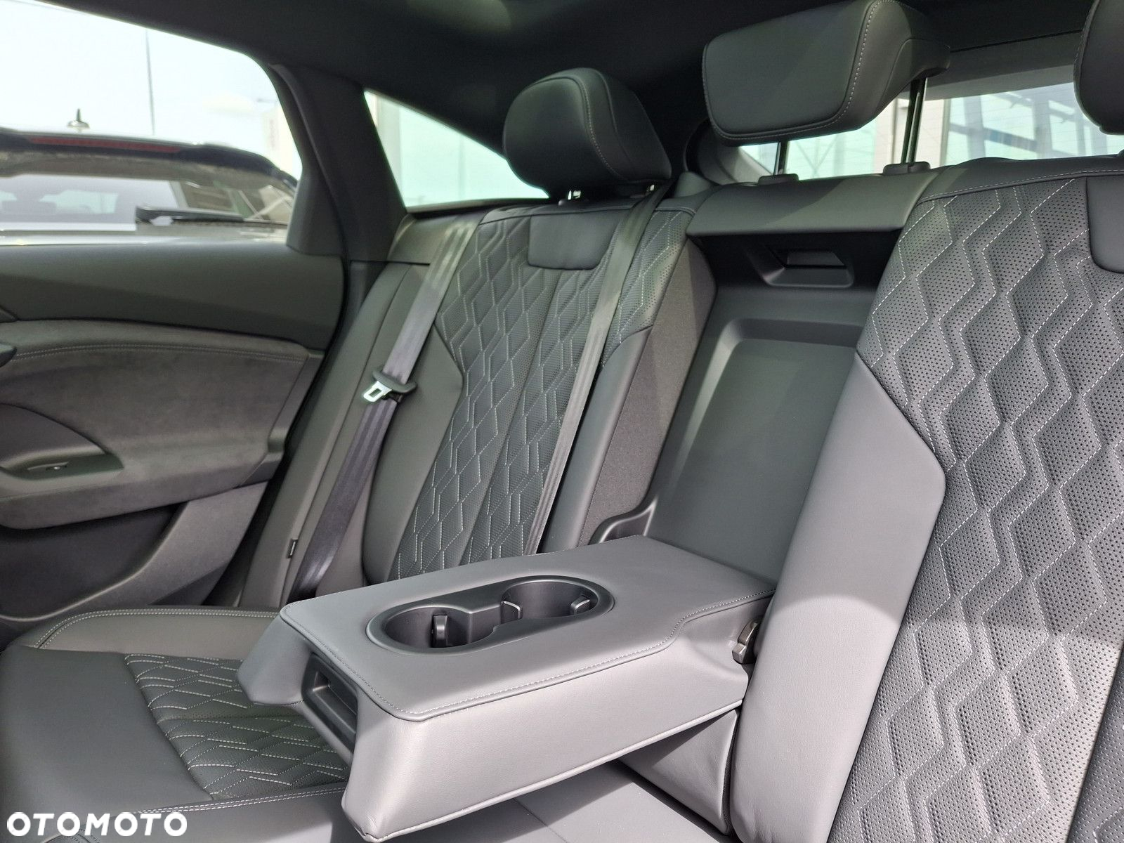 Audi A6 Sportback e-tron - 26