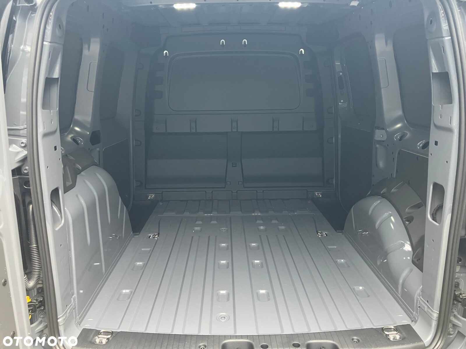 Volkswagen Caddy Volkswagen Caddy Cargo, silnik: 2,0 l TDI EU6 122 KM, skrzynia biegów: automatyczna DSG 7-biegowa, rozstaw osi: 2755 mm - 18