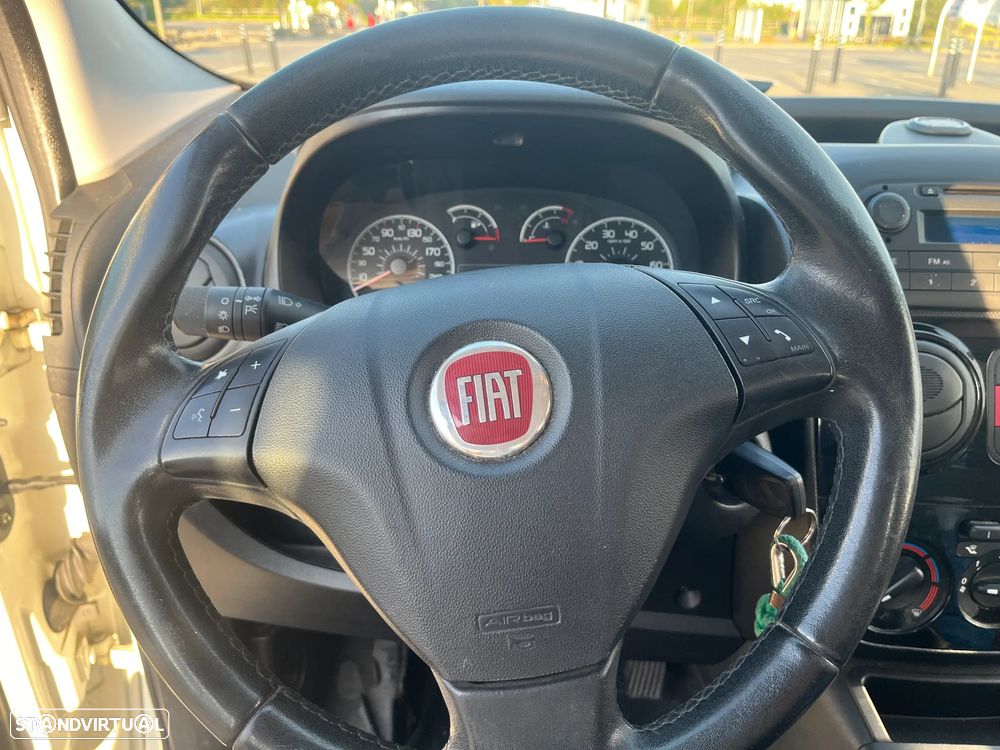 Fiat Qubo 1.4 8V Lounge - 19