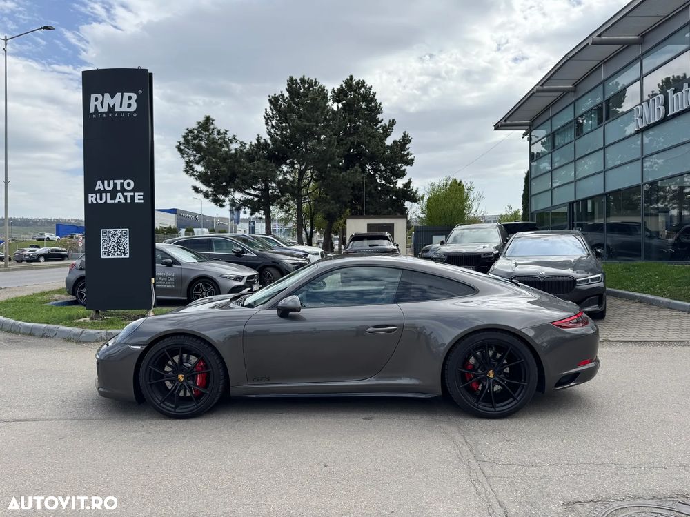 Porsche 911 Carrera 4 GTS PDK - 13