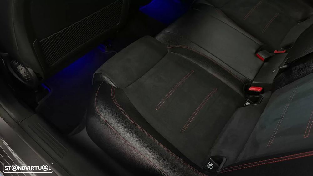 Mercedes-Benz A 180 - 32