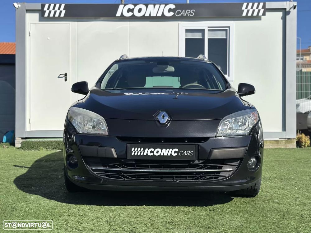 Renault Mégane Sport Tourer 1.5 dCi Dynamique S - 2