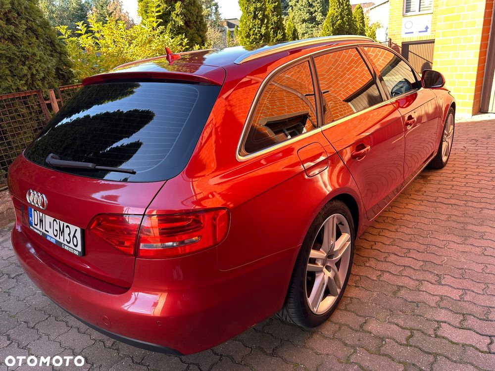 Audi A4 Avant - 4