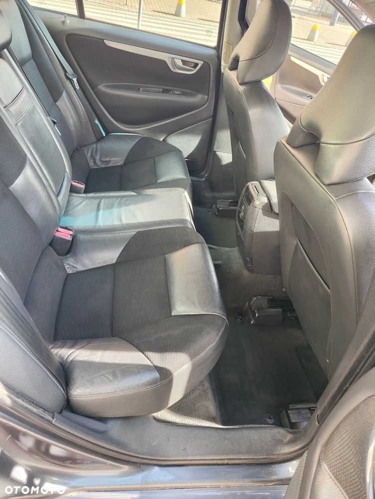 Volvo S60 - 12