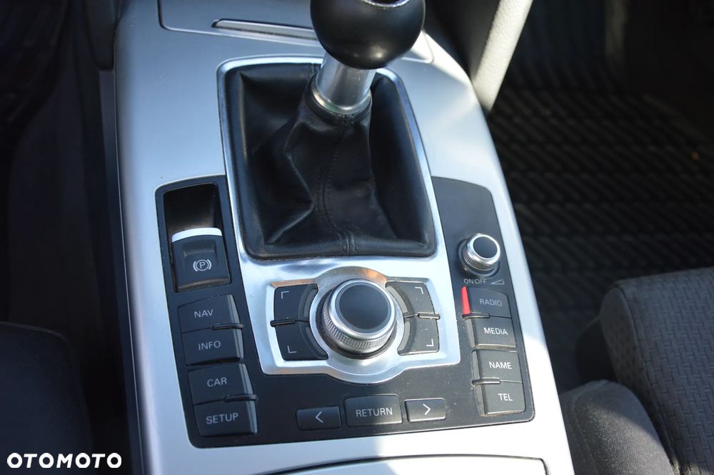 Audi A6 Avant 2.0 TDI DPF - 15