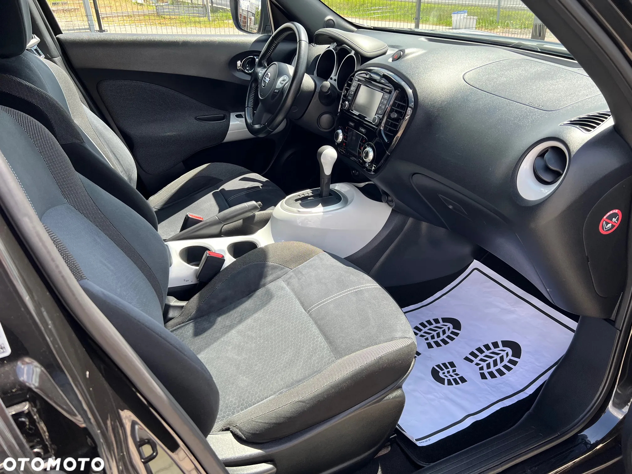 Nissan Juke 1.6 Tekna CVT - 9