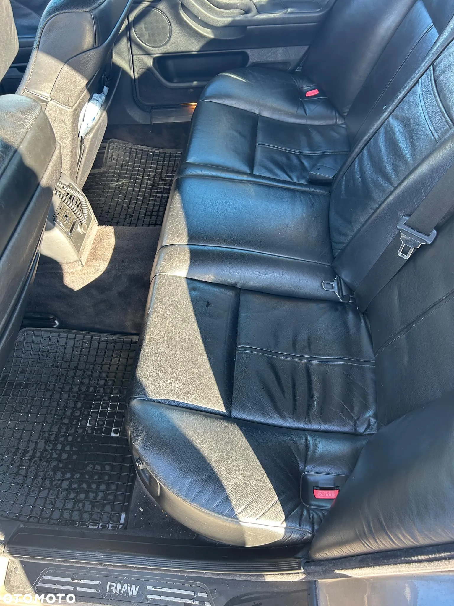 BMW Seria 7 740i V8 - 4
