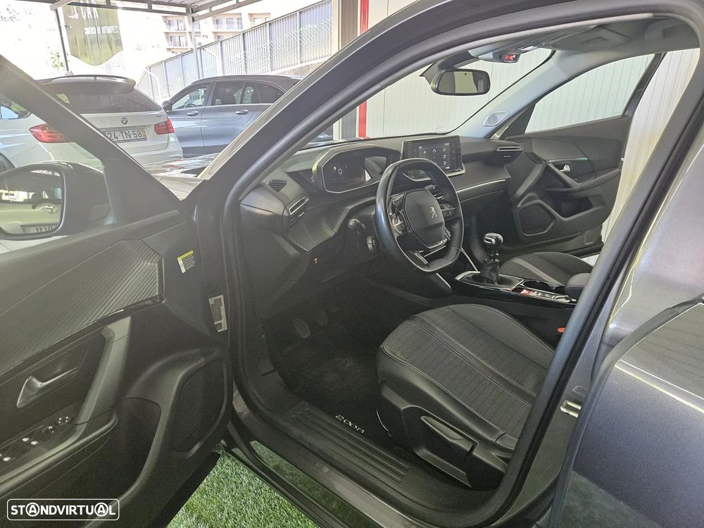 Peugeot 2008 1.5 BlueHDi Allure Pack - 12