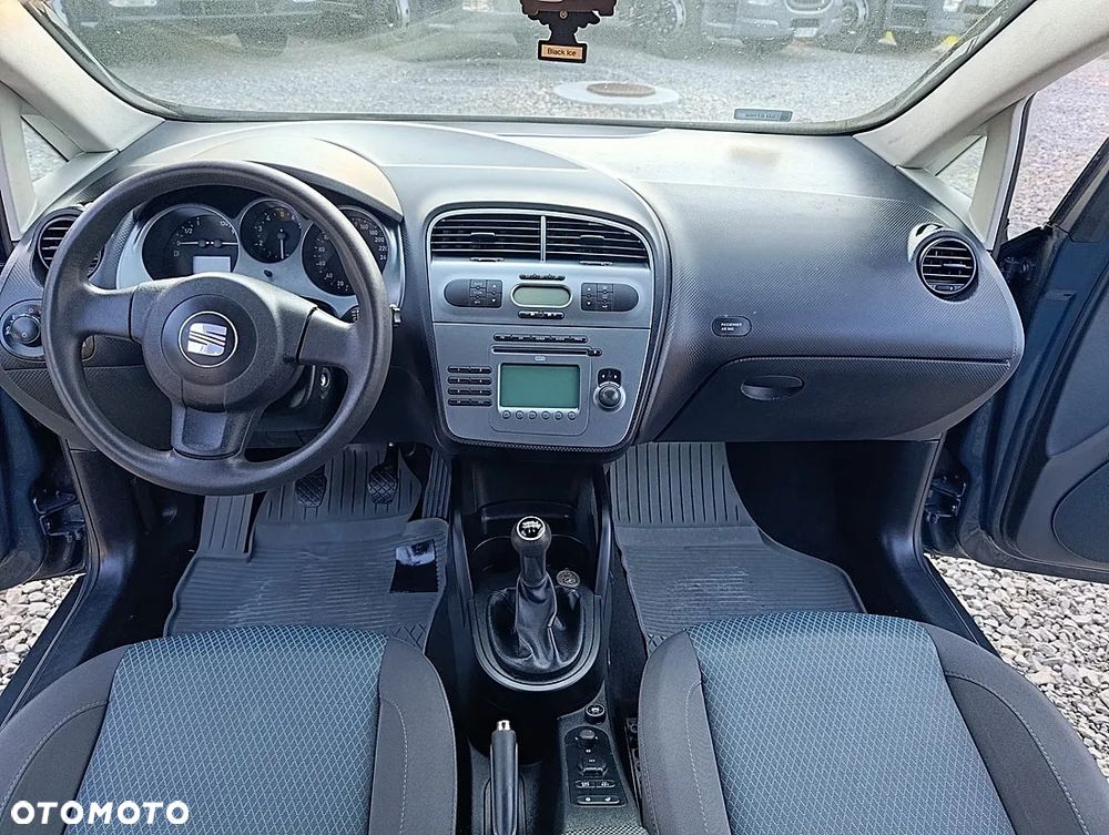 Seat Toledo 1.6 Reference - 22