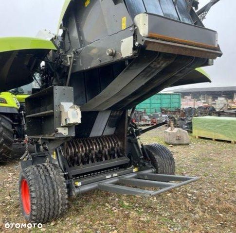 Claas Variant 465 RC - 7