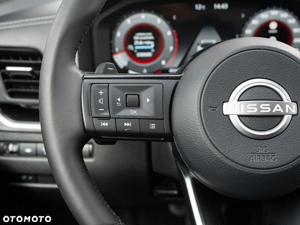 Nissan Qashqai 1.3 DIG-T MHEV N-Connecta Xtronic - 13