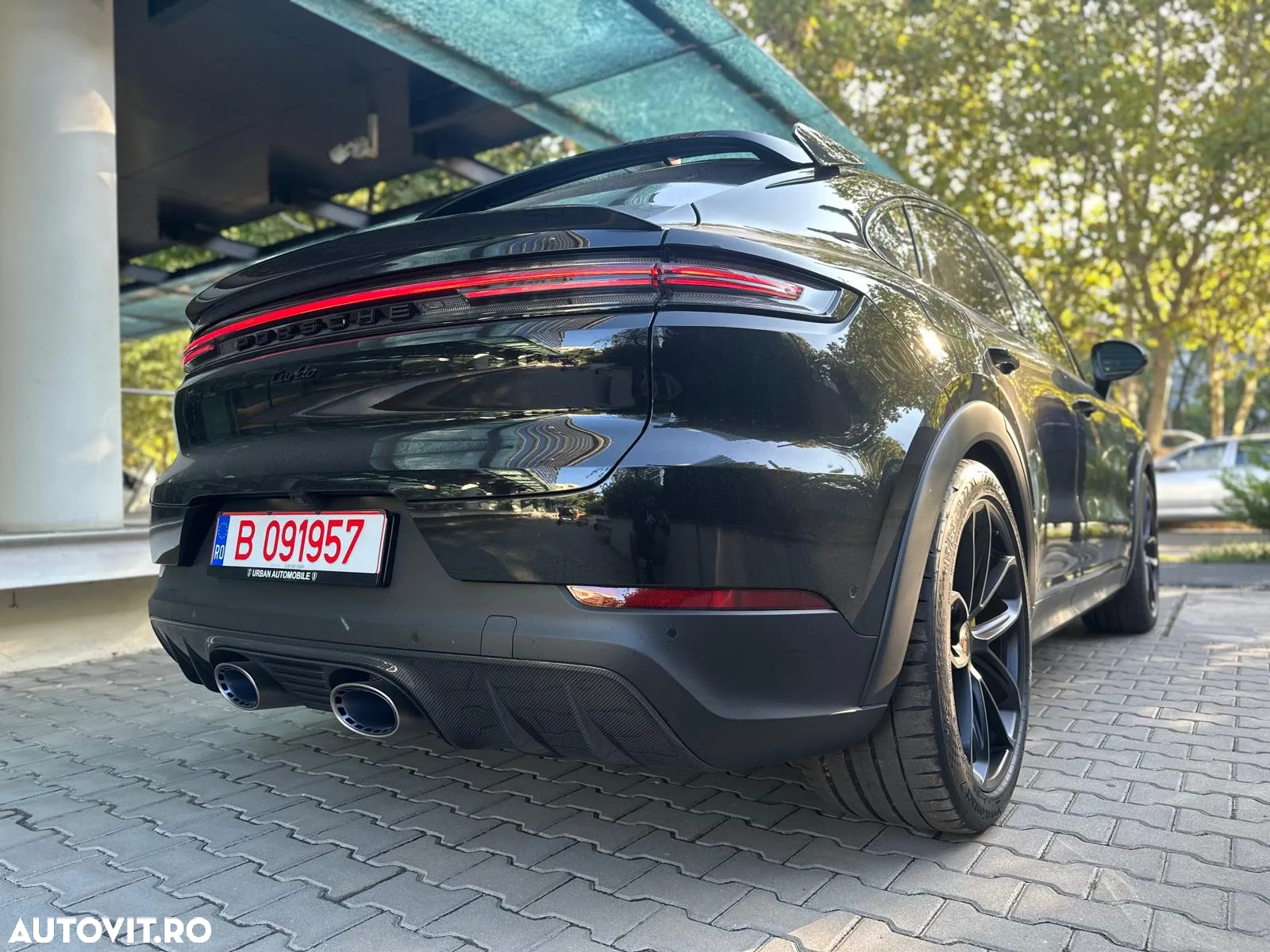 Porsche Cayenne Coupe Turbo E-Hybrid Tiptronic S GT-Paket - 12